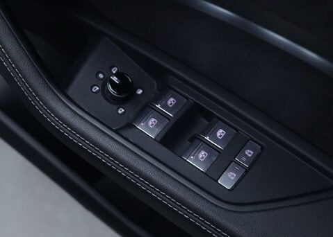 Audi E-Tron e-tron Sportback 55 S Line Quattro Auto 4WD 5dr 45