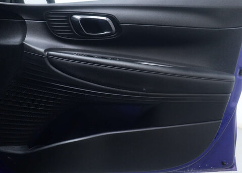 Hyundai BAYON 1.0 Bayon Premium TGDi MHEV Auto 5dr 45