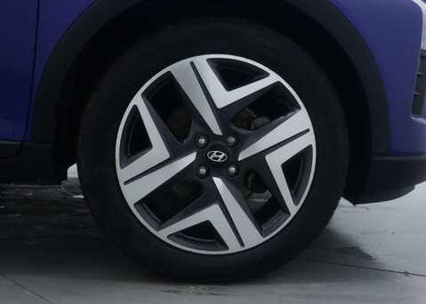 Hyundai BAYON 1.0 Bayon Premium TGDi MHEV Auto 5dr 14