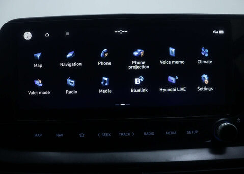 Hyundai BAYON 1.0 Bayon Premium TGDi MHEV Auto 5dr 30