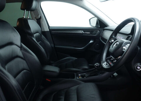 Skoda Kodiaq 1.5 Kodiaq SE L Executive TSi Semi-Auto 5dr 43