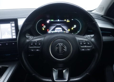 MG MG5 61.1kWh Trophy Long Range Estate 5dr Electric Auto (156 ps) 16