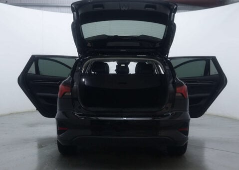 MG MG5 61.1kWh Trophy Long Range Estate 5dr Electric Auto (156 ps) 53