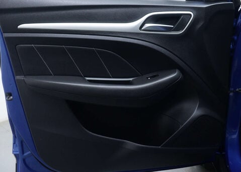 MG ZS 1.0 MG ZS Exclusive T Auto 5dr 42