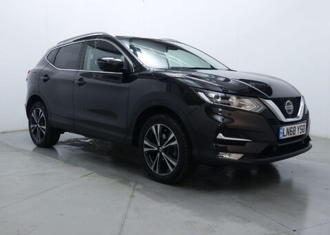 Nissan Qashqai 1.3 Qashqai N-Connecta DiG-T 5dr 1