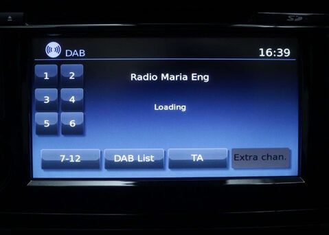 Nissan Qashqai 1.3 Qashqai N-Connecta DiG-T 5dr 21