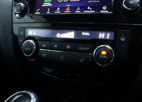 Nissan Qashqai 1.3 Qashqai Acenta Premium DiG-T Semi-Auto 5dr 27