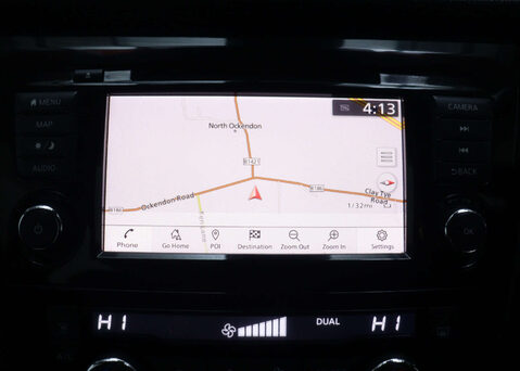 Nissan Qashqai 1.3 Qashqai Acenta Premium DiG-T Semi-Auto 5dr 21