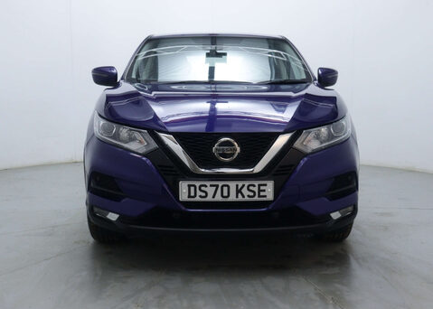 Nissan Qashqai 1.3 Qashqai Acenta Premium DiG-T Semi-Auto 5dr 4