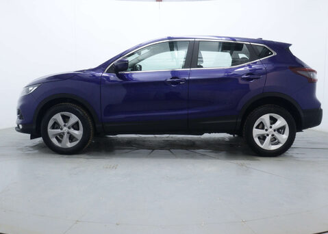 Nissan Qashqai 1.3 Qashqai Acenta Premium DiG-T Semi-Auto 5dr 52