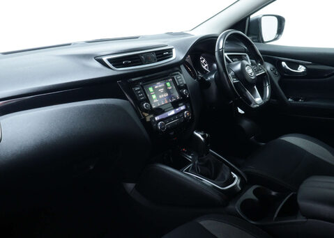 Nissan Qashqai 1.3 Qashqai Acenta Premium DiG-T Semi-Auto 5dr 39