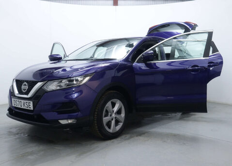 Nissan Qashqai 1.3 Qashqai Acenta Premium DiG-T Semi-Auto 5dr 47