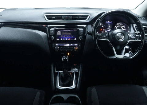 Nissan Qashqai 1.3 Qashqai Acenta Premium DiG-T Semi-Auto 5dr 18