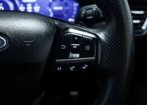 Ford Focus 1.5 Focus ST-Line X TDCI Auto 5dr 32