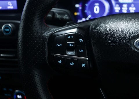 Ford Focus 1.5 Focus ST-Line X TDCI Auto 5dr 31