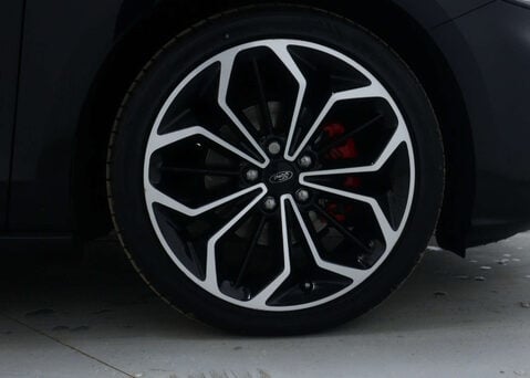 Ford Focus 1.5 Focus ST-Line X TDCI Auto 5dr 13