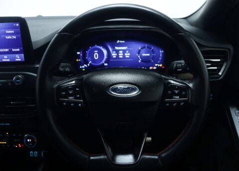 Ford Focus 1.5 Focus ST-Line X TDCI Auto 5dr 17