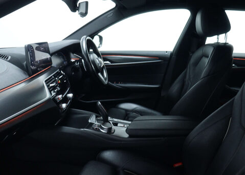 BMW 5 Series 2.0 530e M Sport Auto 5dr 56