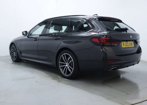 BMW 5 Series 2.0 530e M Sport Auto 5dr 9