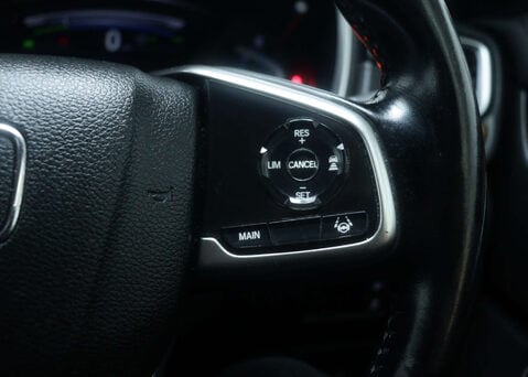 Honda CR-V 2.0 CR-V SR i-MMD CVT 4WD 5dr 37