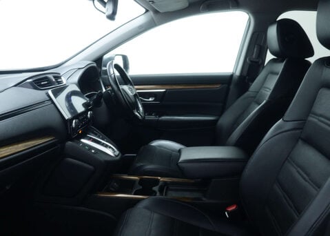 Honda CR-V 2.0 CR-V SR i-MMD CVT 4WD 5dr 45