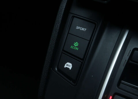 Honda CR-V 2.0 CR-V SR i-MMD CVT 4WD 5dr 32