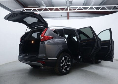 Honda CR-V 2.0 CR-V SR i-MMD CVT 4WD 5dr 57