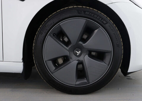 Tesla Model 3 Model 3 Long Range AWD 4WD 4dr 14