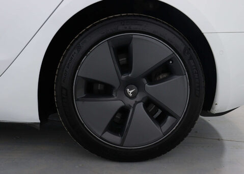 Tesla Model 3 Model 3 Long Range AWD 4WD 4dr 16