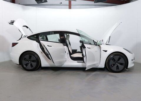 Tesla Model 3 Model 3 Long Range AWD 4WD 4dr 49