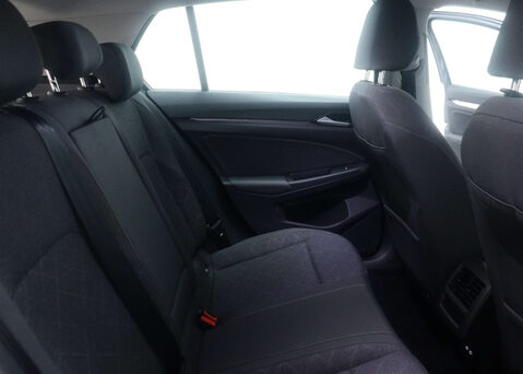 Volkswagen Golf 1.5 Golf Life TSi 5dr 56