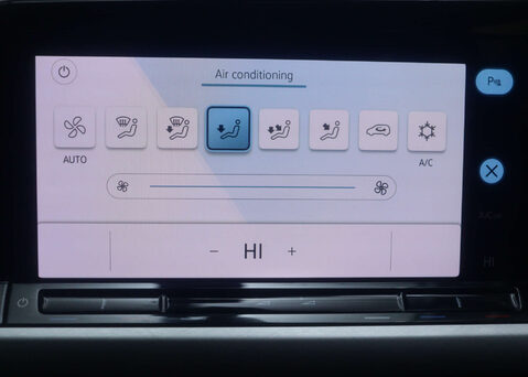 Volkswagen Golf 1.5 Golf Life TSi 5dr 33