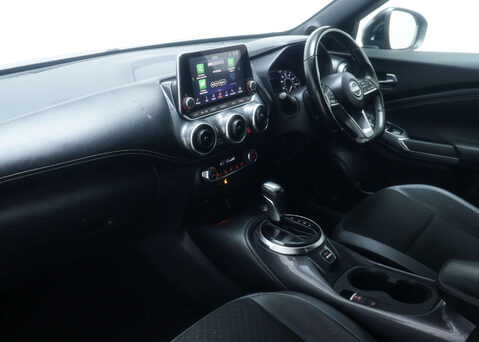 Nissan Juke 1.0 Juke N-Connecta DiG-T Semi-Auto 5dr 41