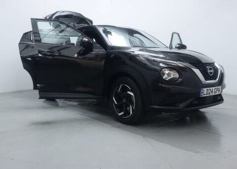 Nissan Juke 1.0 Juke N-Connecta DiG-T Semi-Auto 5dr 47