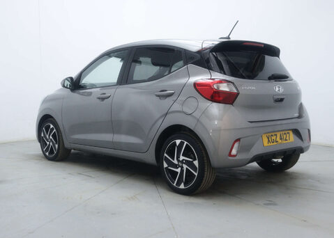 Hyundai i10 1.2 i10 Premium MPI Auto 5dr 9