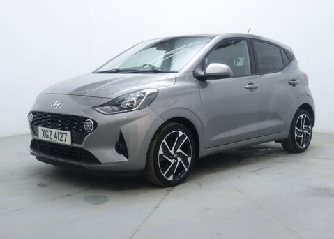Hyundai i10 1.2 i10 Premium MPI Auto 5dr 7