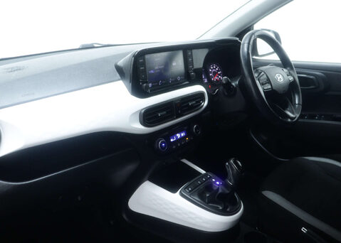 Hyundai i10 1.2 i10 Premium MPI Auto 5dr 37