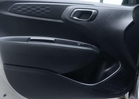 Hyundai i10 1.2 i10 Premium MPI Auto 5dr 38