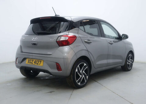 Hyundai i10 1.2 i10 Premium MPI Auto 5dr 11