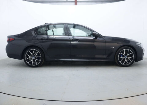 BMW 5 Series 2.0 530e M Sport Auto 4dr 11
