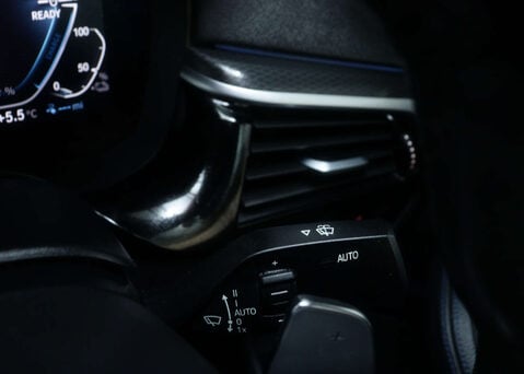 BMW 5 Series 2.0 530e M Sport Auto 4dr 44