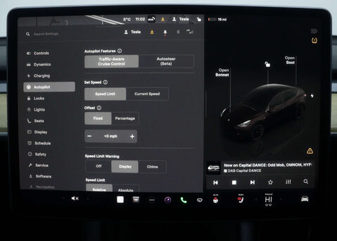 Tesla Model Y Model Y Long Range AWD 4WD 5dr 33