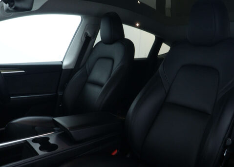 Tesla Model Y Model Y Long Range AWD 4WD 5dr 42