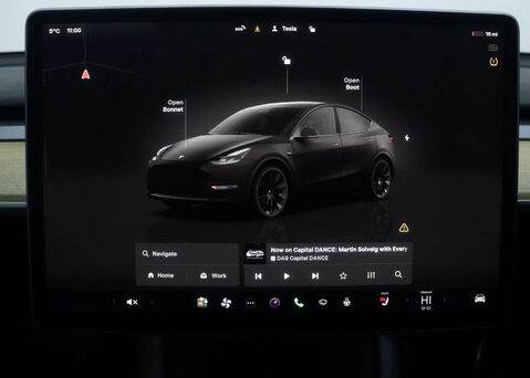 Tesla Model Y Model Y Long Range AWD 4WD 5dr 19