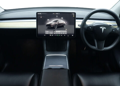 Tesla Model Y Model Y Long Range AWD 4WD 5dr 17