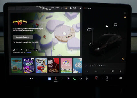 Tesla Model Y Model Y Long Range AWD 4WD 5dr 24