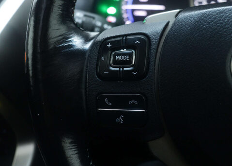 Lexus NX 2.5 NX 300h Luxury CVT 4WD 5dr 37