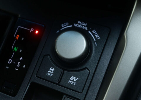 Lexus NX 2.5 NX 300h Luxury CVT 4WD 5dr 32