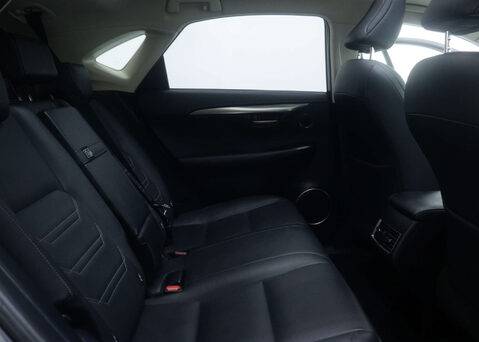 Lexus NX 2.5 NX 300h Luxury CVT 4WD 5dr 54