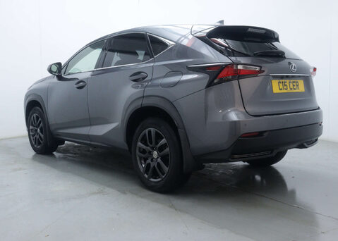 Lexus NX 2.5 NX 300h Luxury CVT 4WD 5dr 9